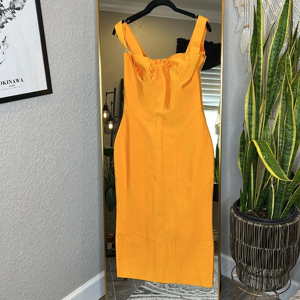 HOUSE OF CB 'Charlene' Tangerine Bandage Midi Dress NWOT - Picture 15 of 16